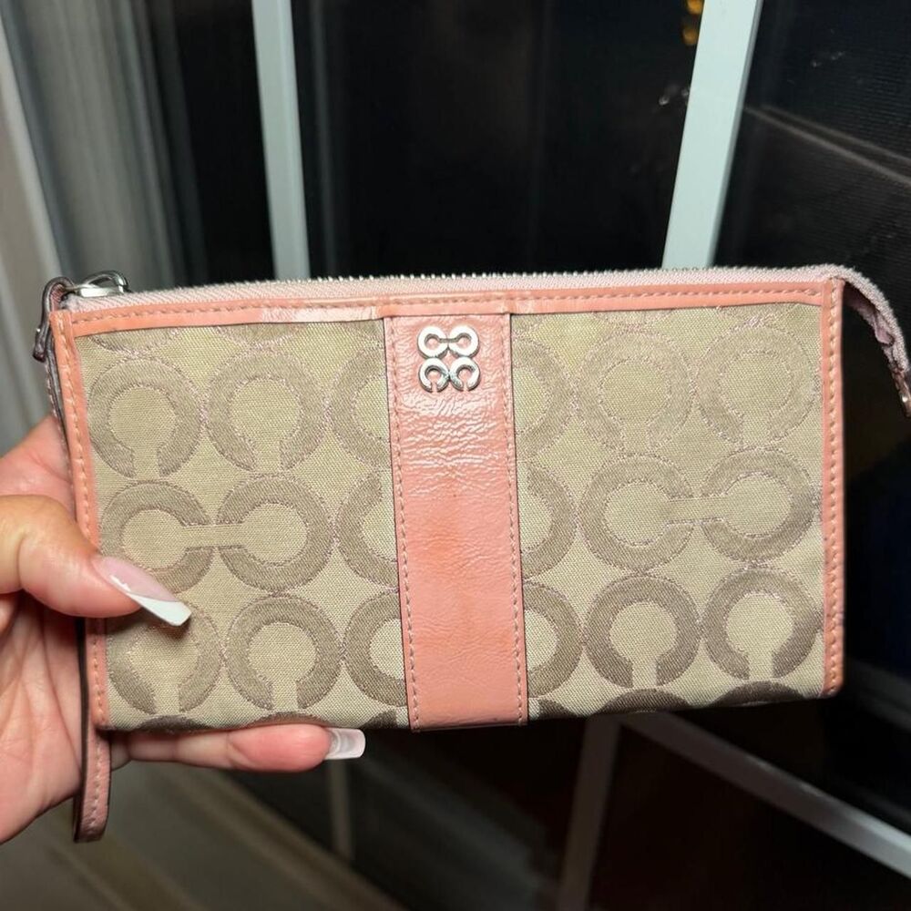 Coach Women's Tan and Pink Wallet-purses